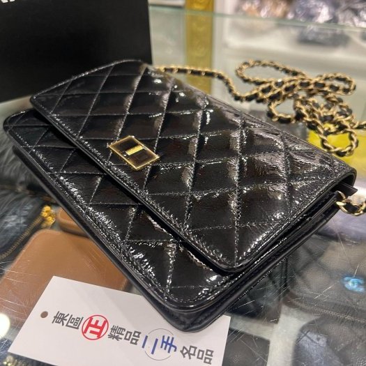 東區正精品㊣CHANEL 2.55 WOC 香奈兒黑色漆皮金鍊方扣肩背包晚宴包斜背包 RZ6438-3