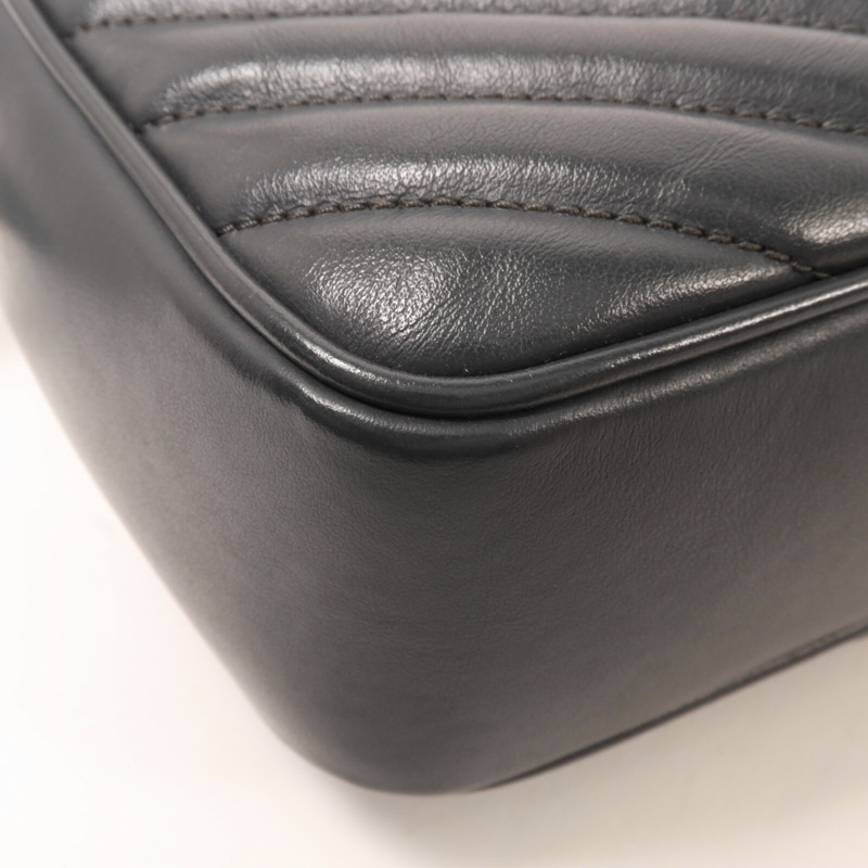 SAINT LAURENT 牛皮皮革Lou Camera肩背袋-13
