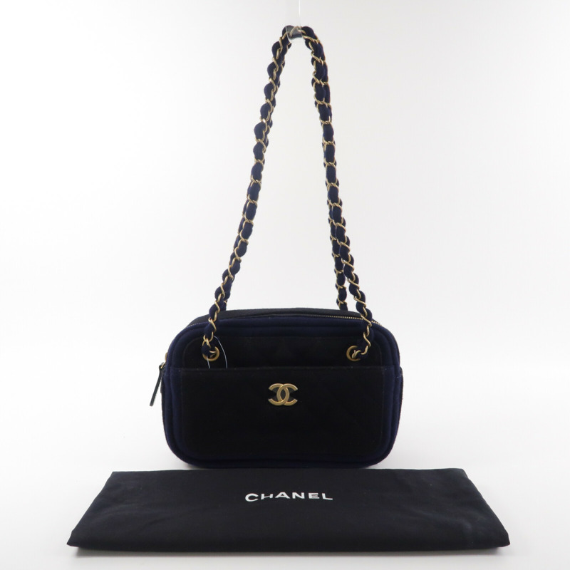 CHANEL 羊毛Camera Bag鏈帶肩背袋-9