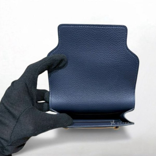 A12932-HERMES 午夜藍evercolor牛皮豬鼻子卡片夾腰包-8