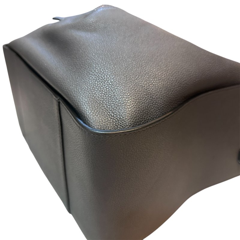 LOEWE深灰色全皮吊床二用包-3