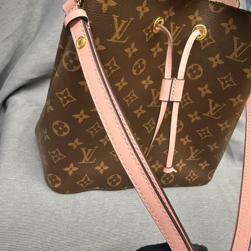 LV 粉紅色水桶 Neonoe MM 專門店現售款-9