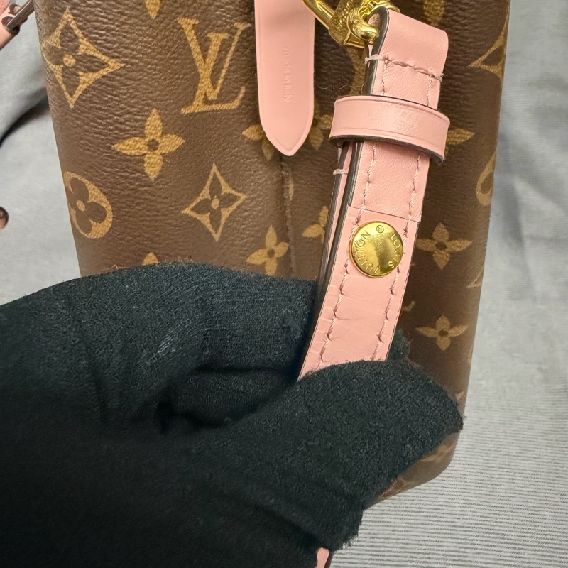 LV 粉紅色水桶 Neonoe MM 專門店現售款-39