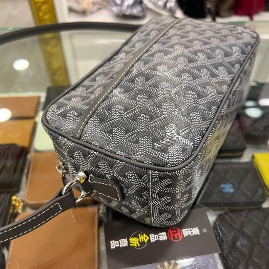 東區正精品㊣GOYARD Cap-Vert PM 全新未使用灰色圖騰前口袋拉鍊相機包斜背包 RZ6063-5