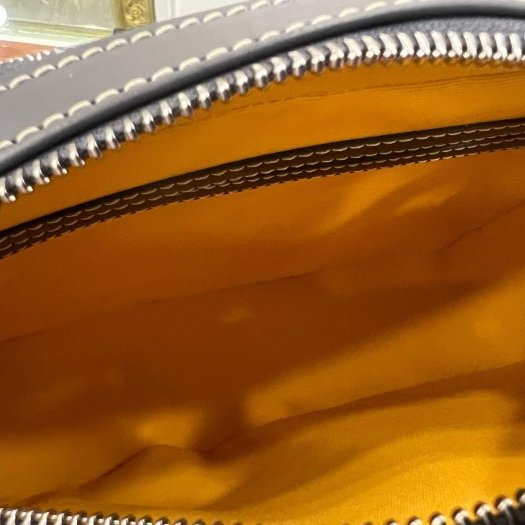 東區正精品㊣GOYARD Cap-Vert PM 全新未使用灰色圖騰前口袋拉鍊相機包斜背包 RZ6063-8