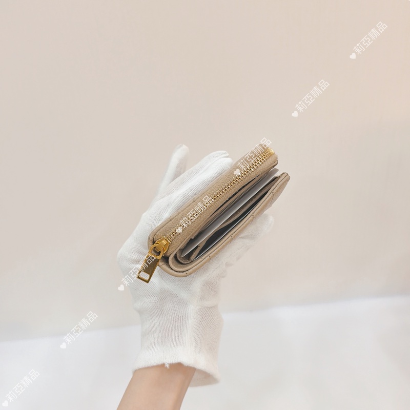 莉亞精品♡ Ysl 奶茶金短夾 二手美品-4