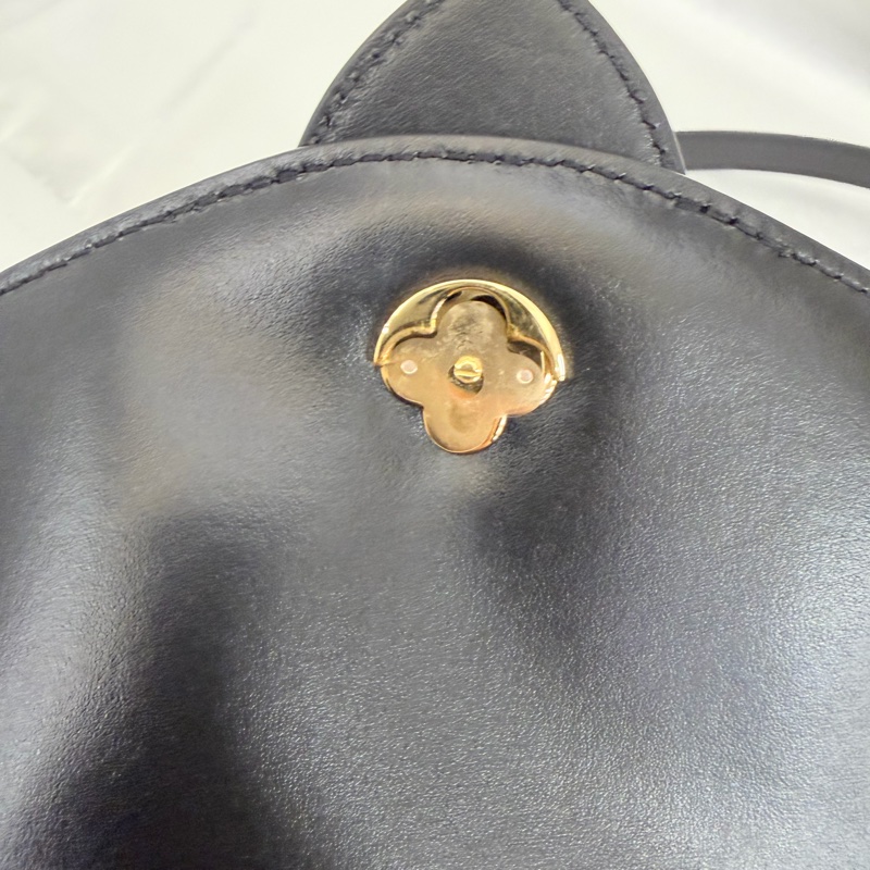 LV 黑牛皮pont 9 M55948-25