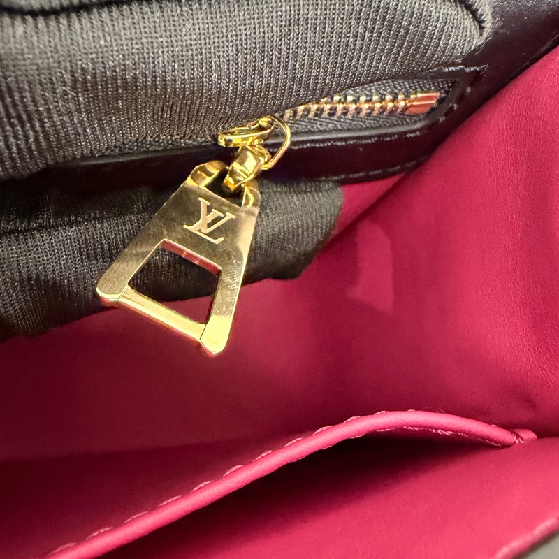 LV 黑牛皮pont 9 M55948-40