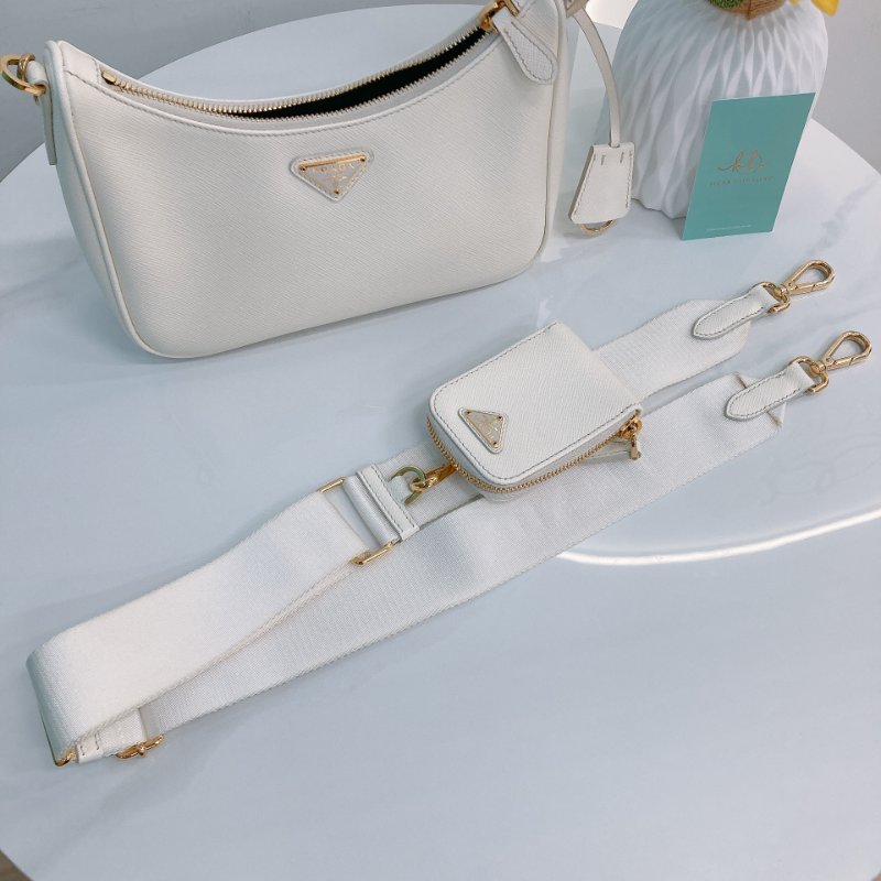 MS0730 Prada 普拉達 重改版本 十字牛皮紋 牛皮 腋下 斜背 粗肩帶 白色 金扣 Re-edition 2005 Saffiano Leather Bag with Strap White x GHW-24