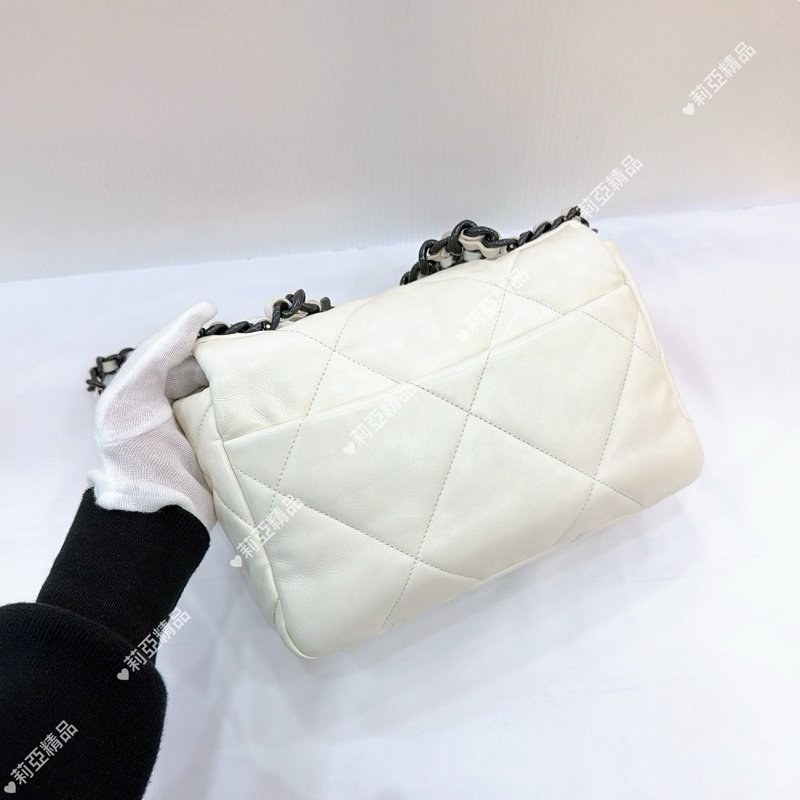 莉亞精品♡ CHANEL AS1160 XXE0PX98 19小號金屬藍x白皮革 二手美包-3