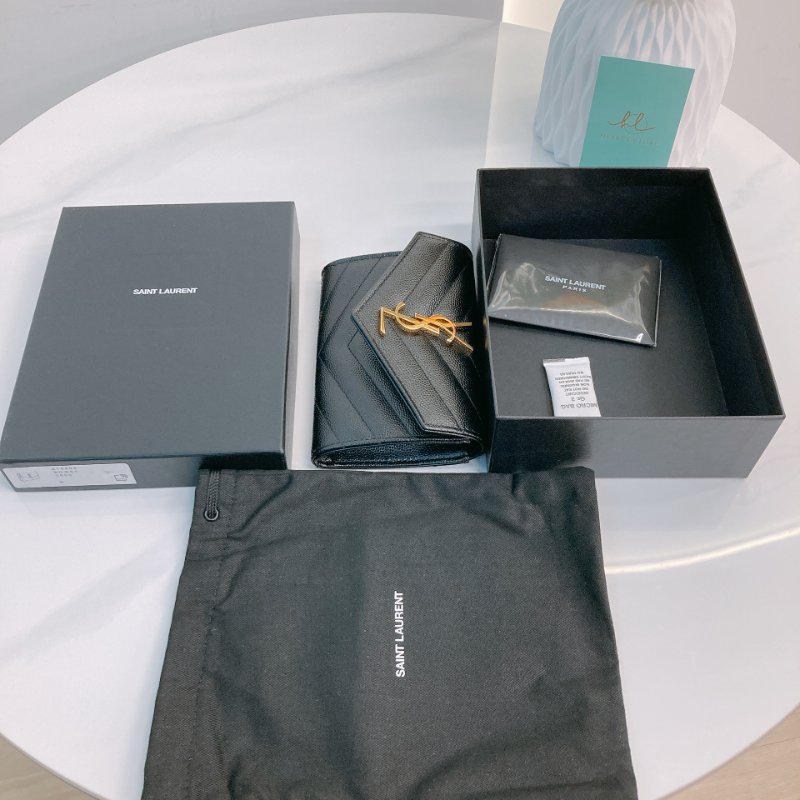 MS0731 聖羅蘭 山羊紋 顆粒牛皮 翻蓋 卡包 黑色 金扣 Saint Laurent Cassandre Flap Card Holder Black X GHW-20