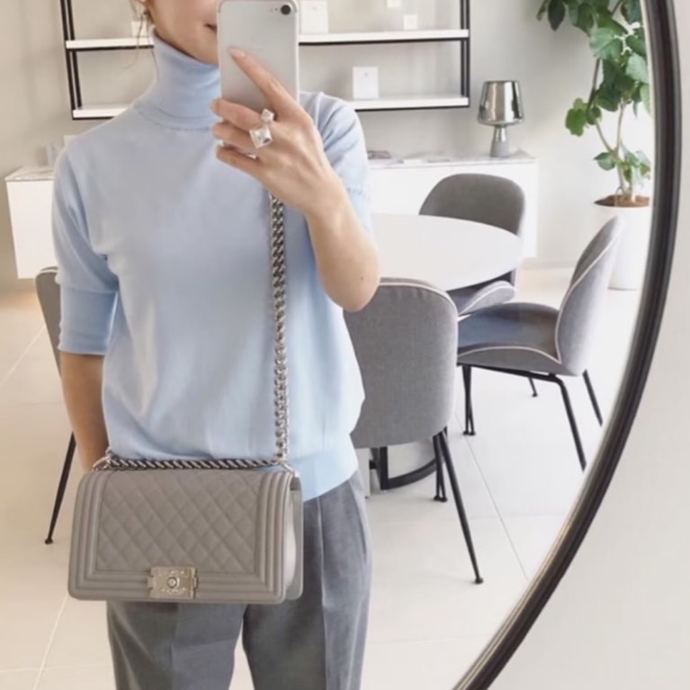 CHANEL香奈兒Leboy25中號鼠尾草灰荔枝牛皮📮有保卡📮有購證-5