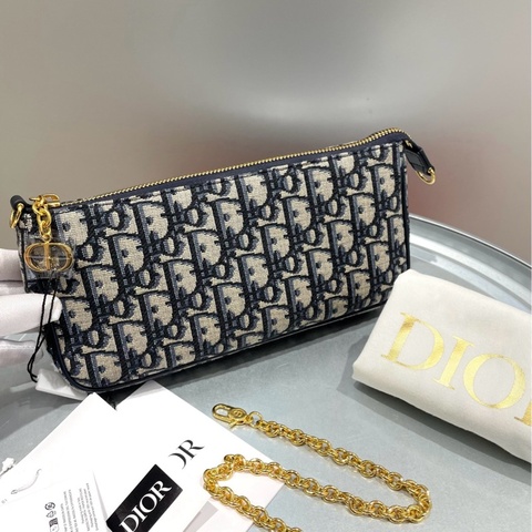 Dior迪奥 30 Montaigne 老花链条包