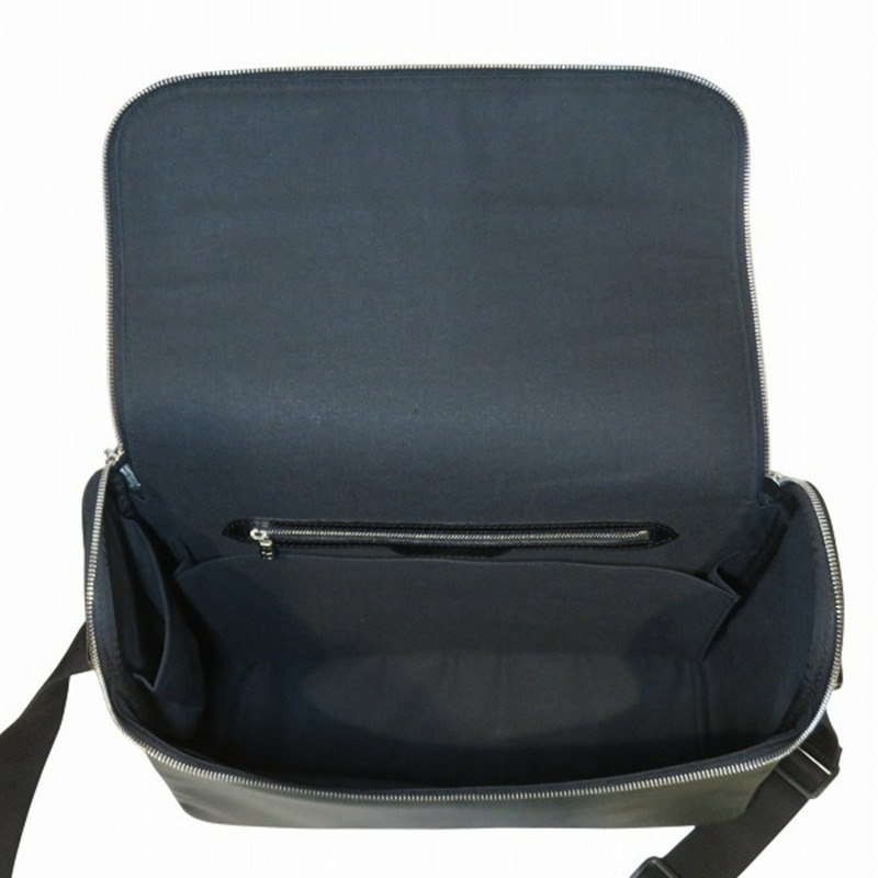 路易威登 Taiga Taimir M30862 斜背雙拉鍊手提包/肩包,男女通用-4