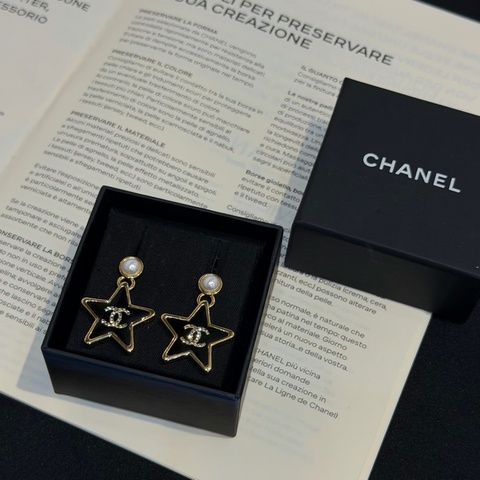 CHANEL金色珍珠拚黑琺瑯星星垂壁耳環