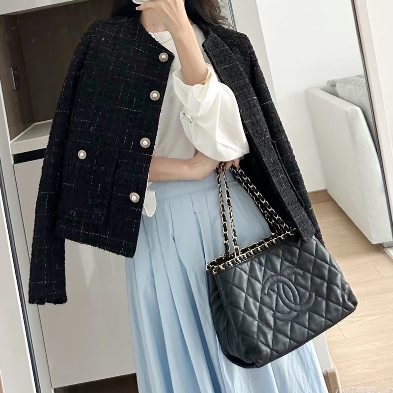 CHANEL香奈兒黑金皮穿鏈條滾邊Tote永不過時的法式奢華👗-23