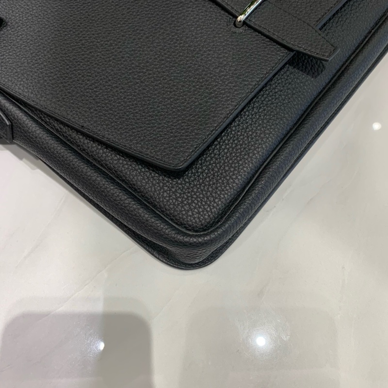 99新愛馬仕hermes經典Steve light junior信使包 B刻 黑銀 男女都能用 高級實用還百搭-3