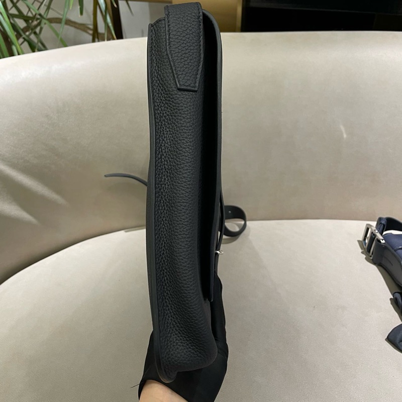99新 愛馬仕hermes經典steve男士單肩斜挎包 D刻-5