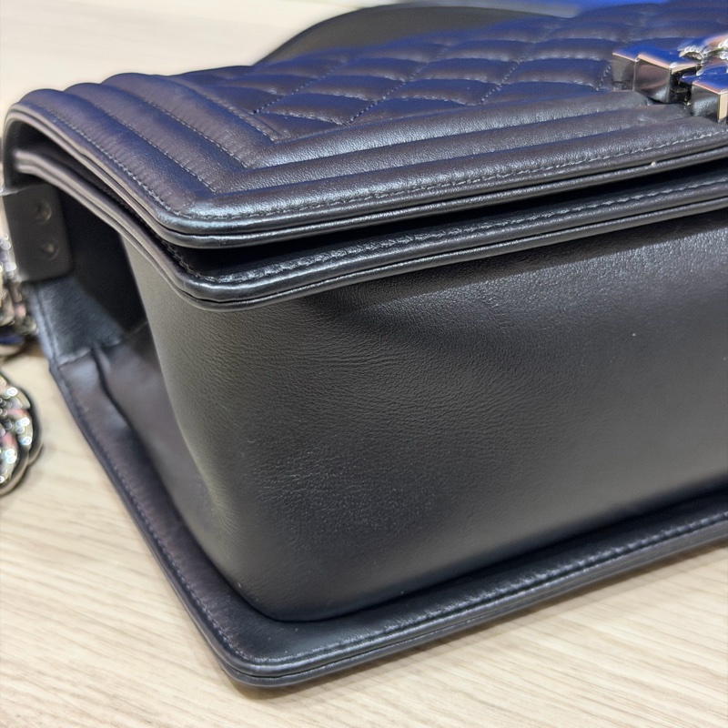 Chanel boy 25黑銀-8