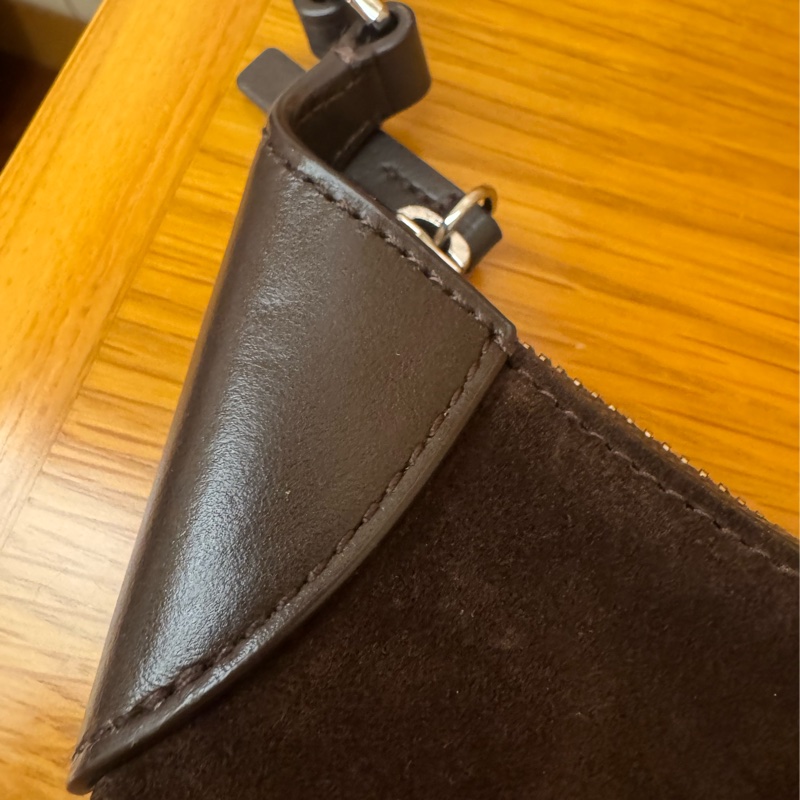 近新 Polo ID 迷你麂皮拼皮 巧克力色 aespa Winter 同款-6