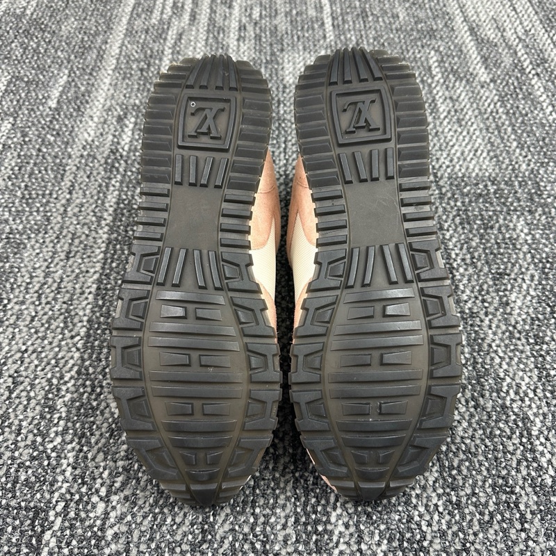 Louis Vuitton路易威登Run away白粉徽標休閒鞋 40碼 成色99新-6