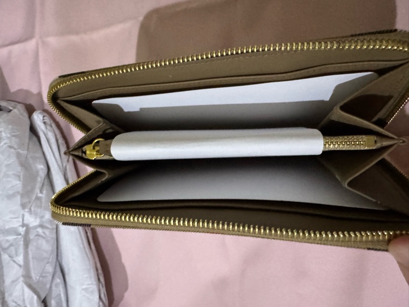 Burberry 經典格紋帆布拉鍊長夾-3