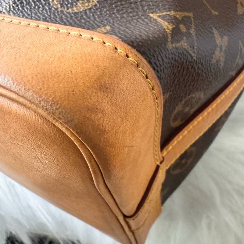 LV M40817 NOE BB 經典花紋可斜背小水桶包-7