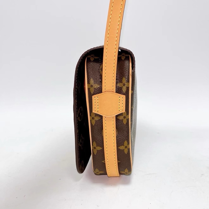 Louis Vuitton • 經典老花開口笑相機包-4