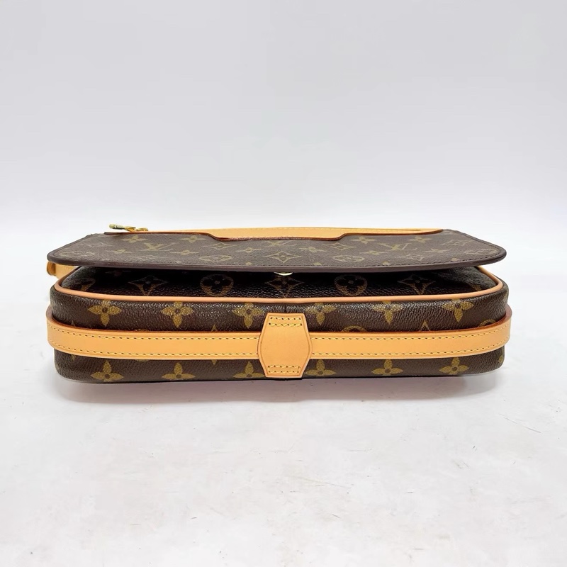 Louis Vuitton • 經典老花開口笑相機包-5