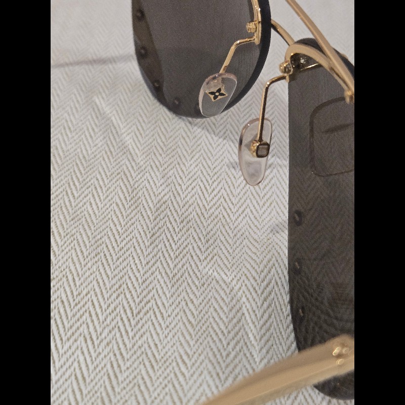 LV Louis Vuitton 路易威登 The Party Aviator 太陽眼 墨鏡 孫芸芸同款-21