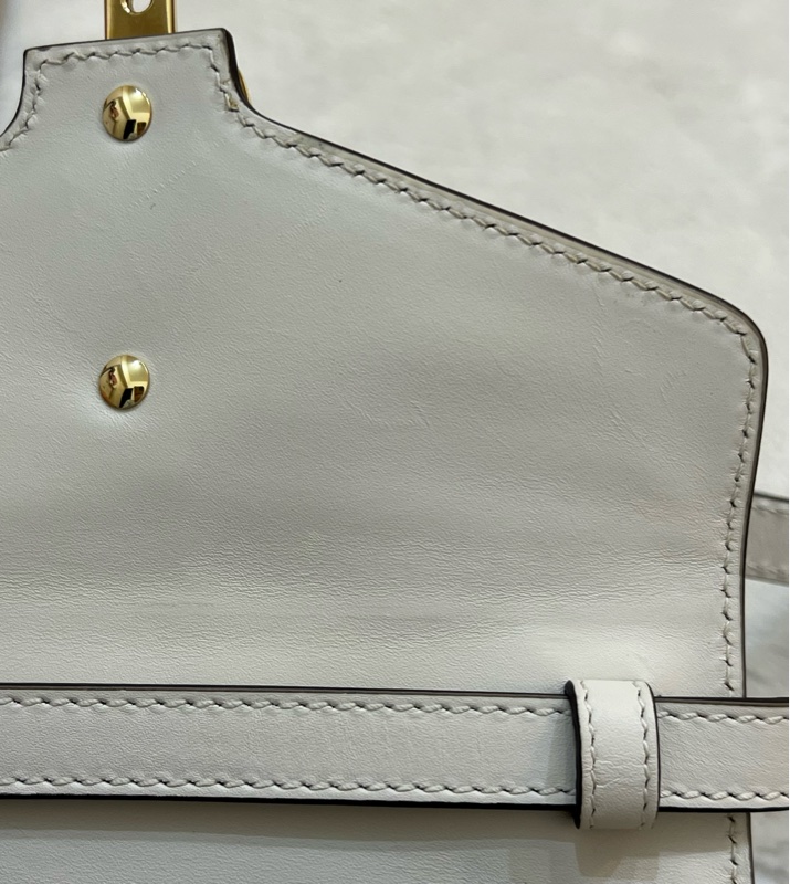 Gucci Sylvie迷你皮革手提包 斜背包 雙揹帶 白色 470270 正品 二手精品-27