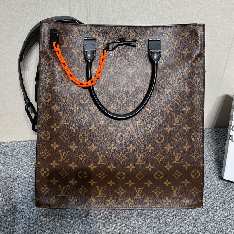 LV 路易威登 Petit Sac Plat 經典老花郵差包單肩斜挎手提包 男款-0