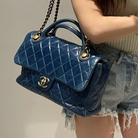 #全網最低收藏品割愛💰 #專櫃25萬 香奈兒Cf jumbo孟買系列深海藍口蓋包