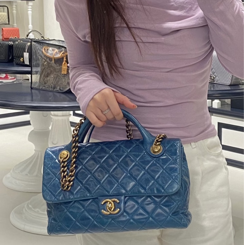 #全網最低收藏品割愛💰 #專櫃25萬 香奈兒Cf jumbo孟買系列深海藍口蓋包-20