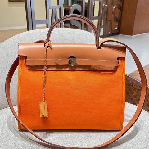 Hermes愛馬仕 herbag31單肩包有鎖有鑰匙 框O