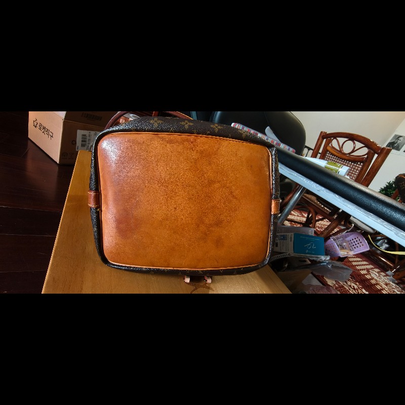 【美品】LV Louis Vuitton Noé 經典老花大號水桶包(絕版香檳包 / 焦糖蜜糖色 / 已貼心換全新牛皮繩)-11