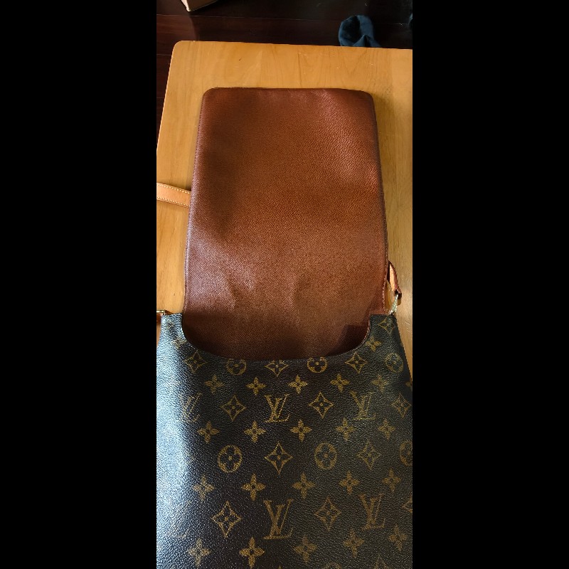 【Vintage經典】Louis Vuitton LV M51256 Monogram 經典老花大王菲包 / 翻蓋斜背包(Musette)-21