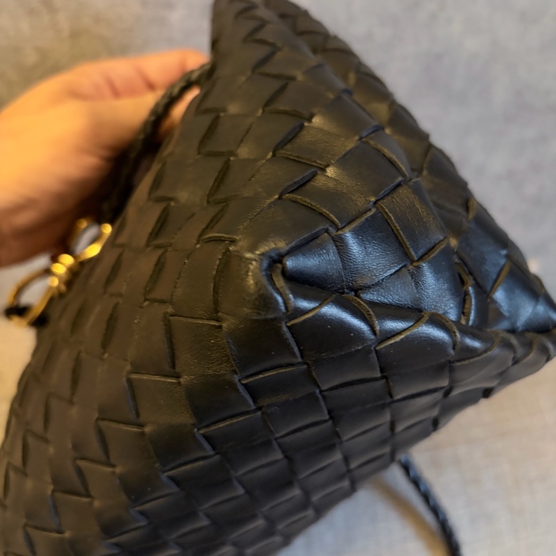 🖤✨【Bottega Veneta Andiamo Small|黑金】✨-9