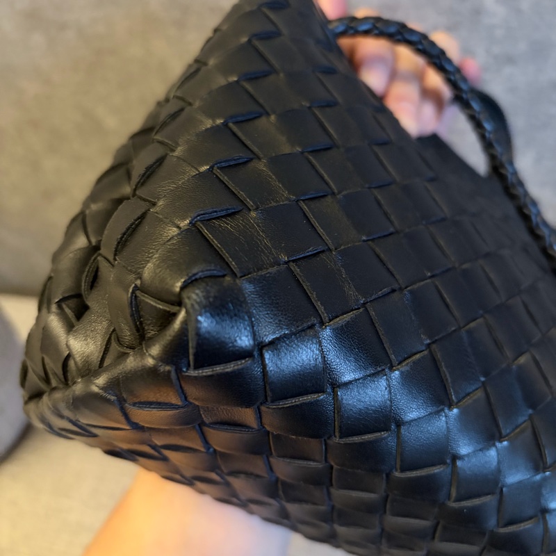 🖤✨【Bottega Veneta Andiamo Small|黑金】✨-10