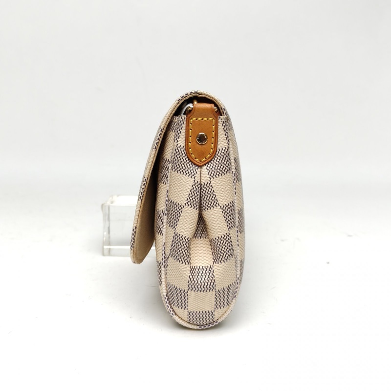 LOUIS VUITTON Favorite小號24白棋格肩背包PVC2014-1