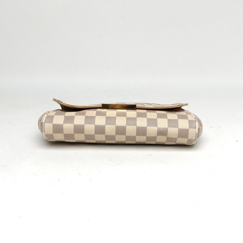 LOUIS VUITTON Favorite小號24白棋格肩背包PVC2014-3