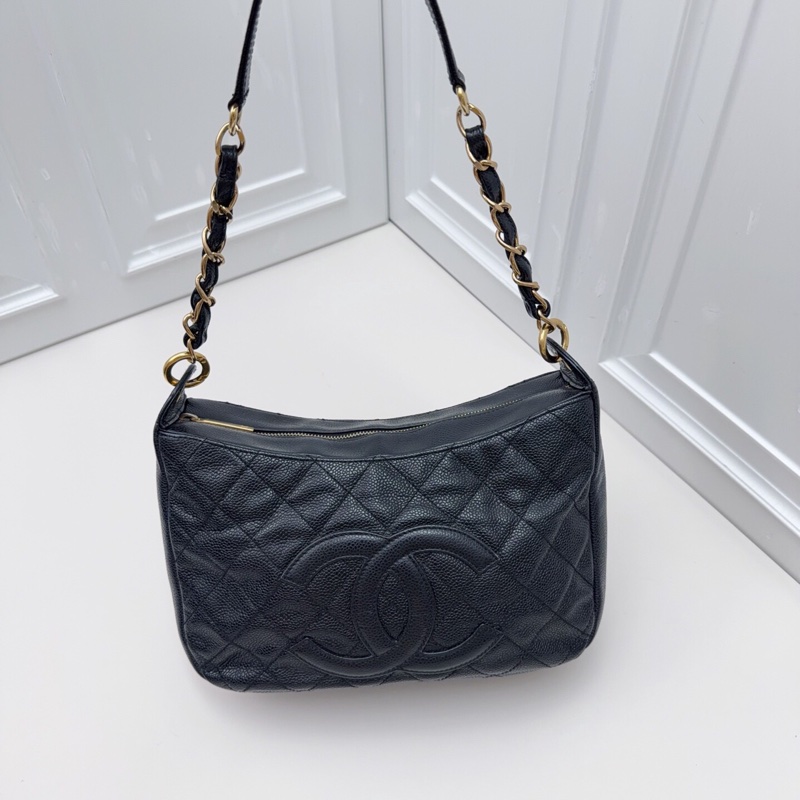 98新Chanel香奈兒黑金荔枝皮 hobo-1