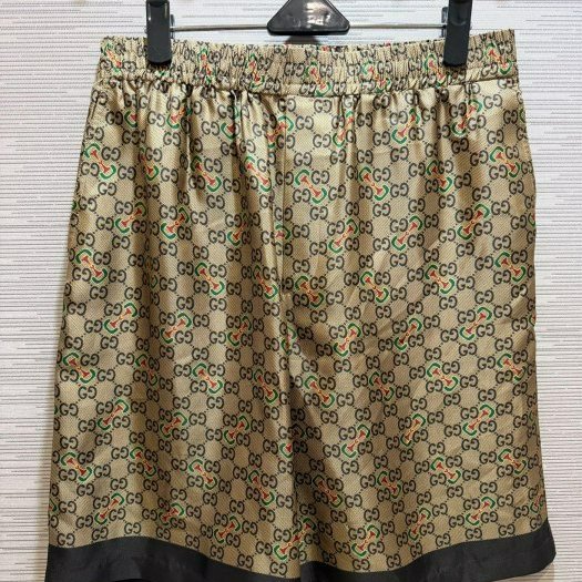 💎Han's house精品服飾💎GUCCI 古馳 老花 滿版 GG 100%真絲短褲 現貨46/48 原價460000-0