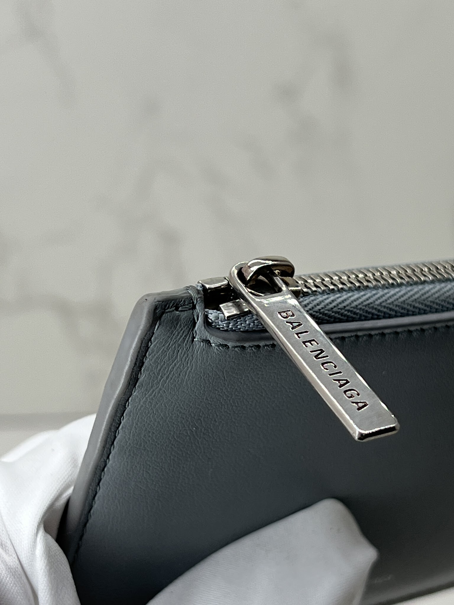 香緹國際精品 BALENCIAGA 拉鍊零錢包 卡包 1021-2