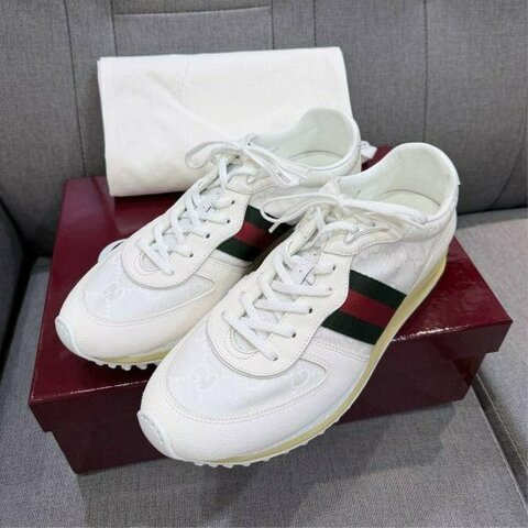 💎Han's house精品服飾💎GUCCI Re-Motion 滿版 GG 鞋 現貨 UK9 原價31000