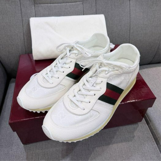 💎Han's house精品服飾💎GUCCI Re-Motion 滿版 GG 鞋 現貨 UK9 原價31000-0