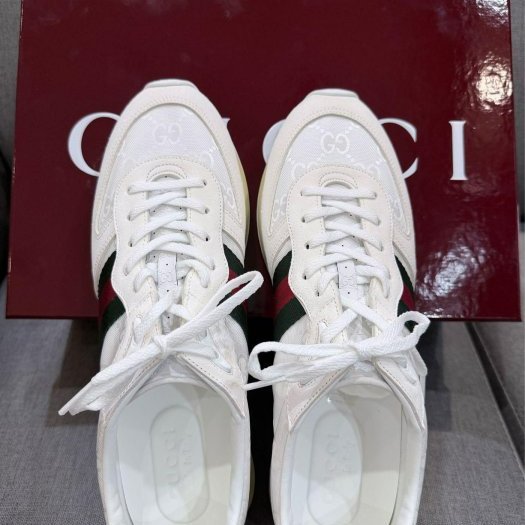 💎Han's house精品服飾💎GUCCI Re-Motion 滿版 GG 鞋 現貨 UK9 原價31000-1