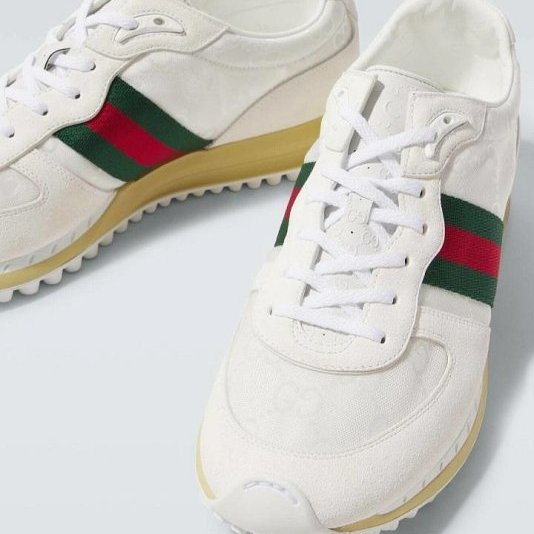 💎Han's house精品服飾💎GUCCI Re-Motion 滿版 GG 鞋 現貨 UK9 原價31000-3