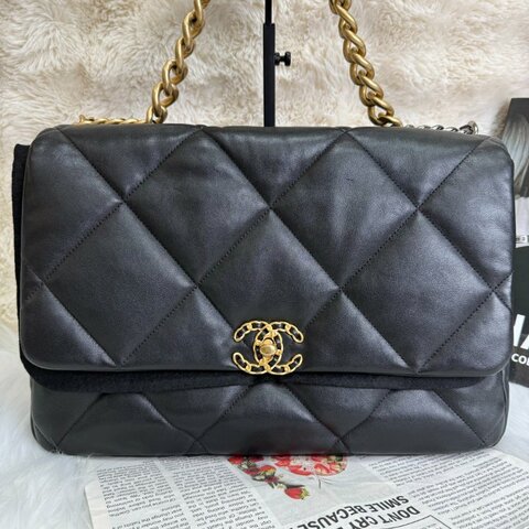 Chanel 19 Bag 黑色 菱格紋 羊皮 超大號 金扣 金銀鏈條