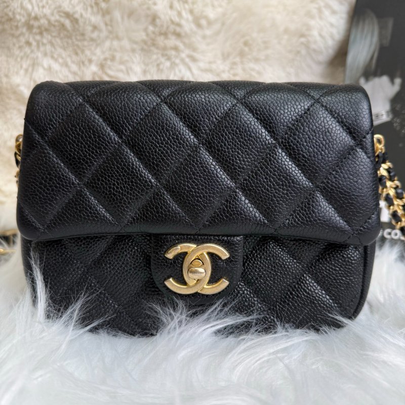 Chanel CLASSIC FLAP 方胖子 黑色 菱格紋 荔枝牛皮 18 金幣-1